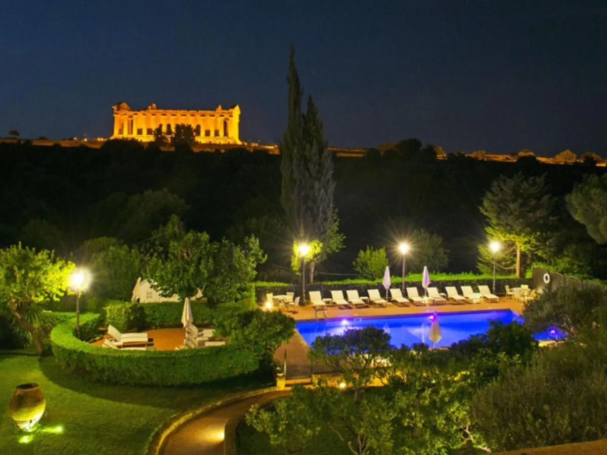 Villa Athena Resort Агридженто 5*,